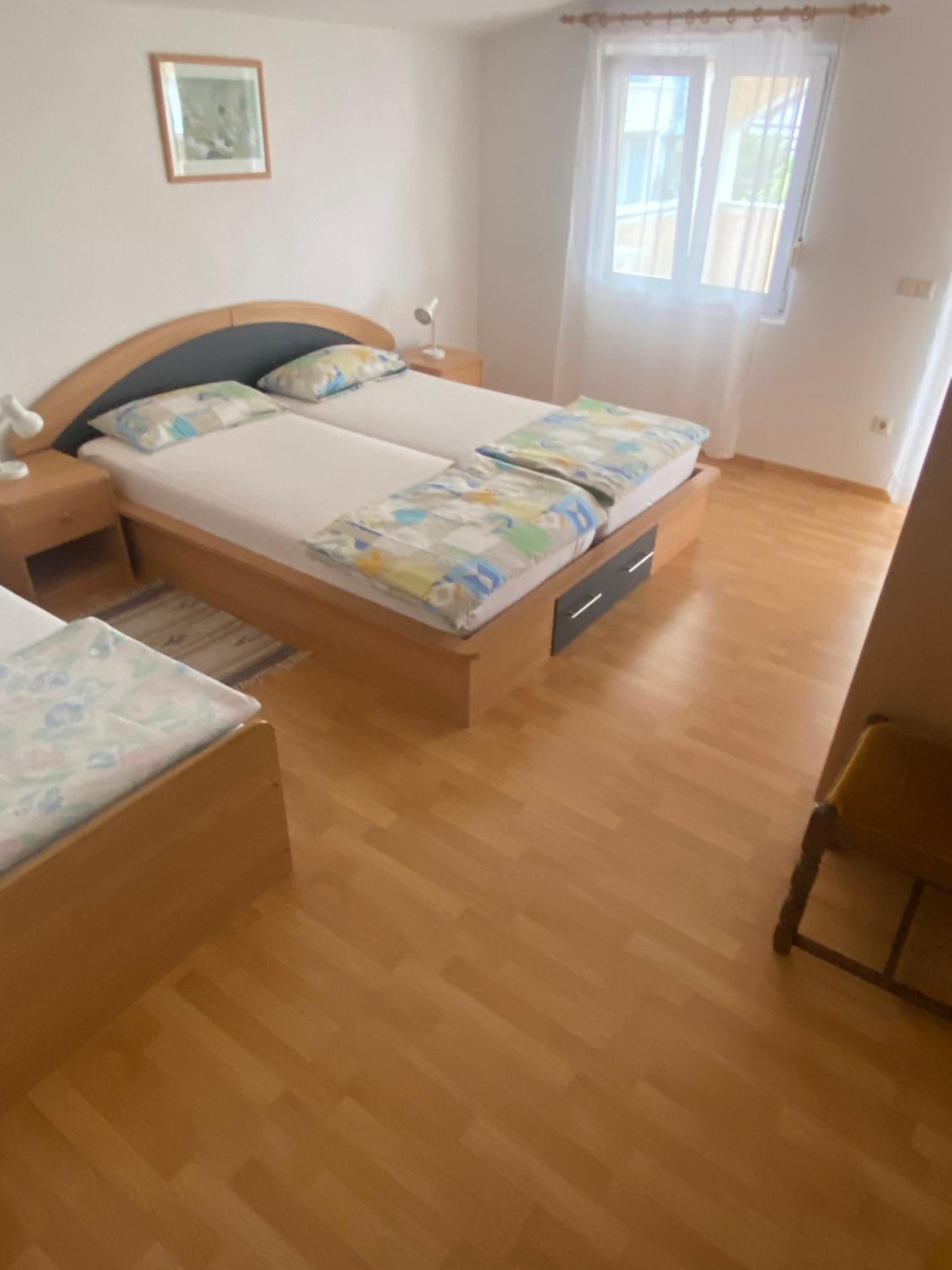 Ferien Haus Evita Auf Insel Vir - Wohnung I Exterior photo